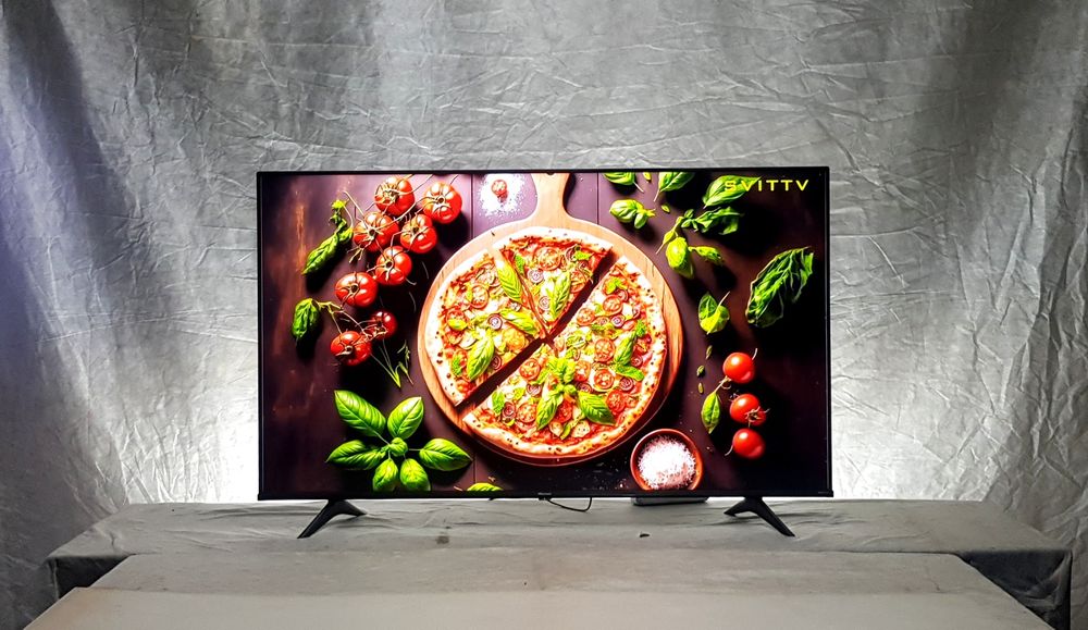 Телевізор Hisense 55" 4К, Wi-Fi, Smart Tv.