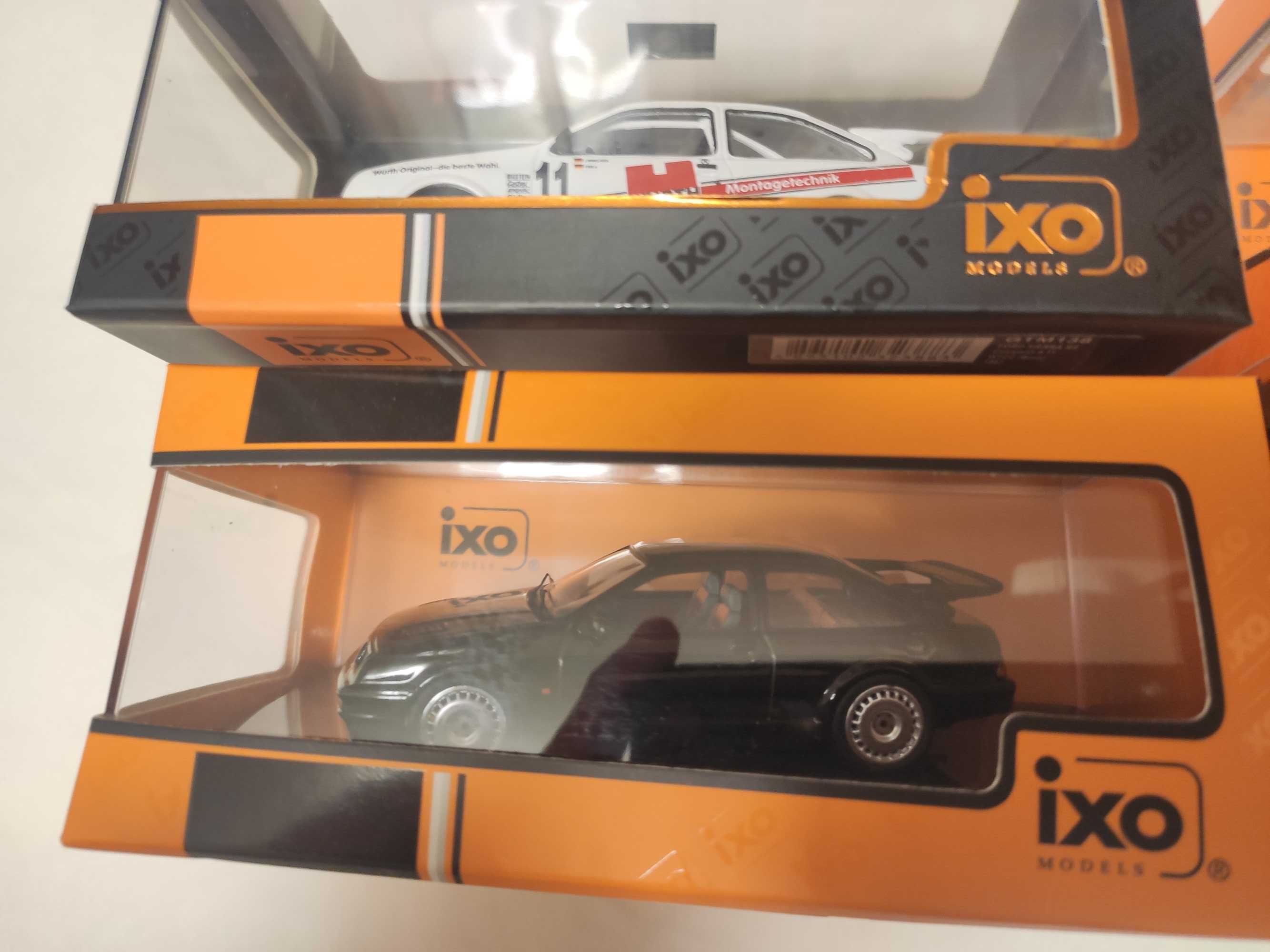 Модель Ford Sierra RS Cosworth 1/43 IXO