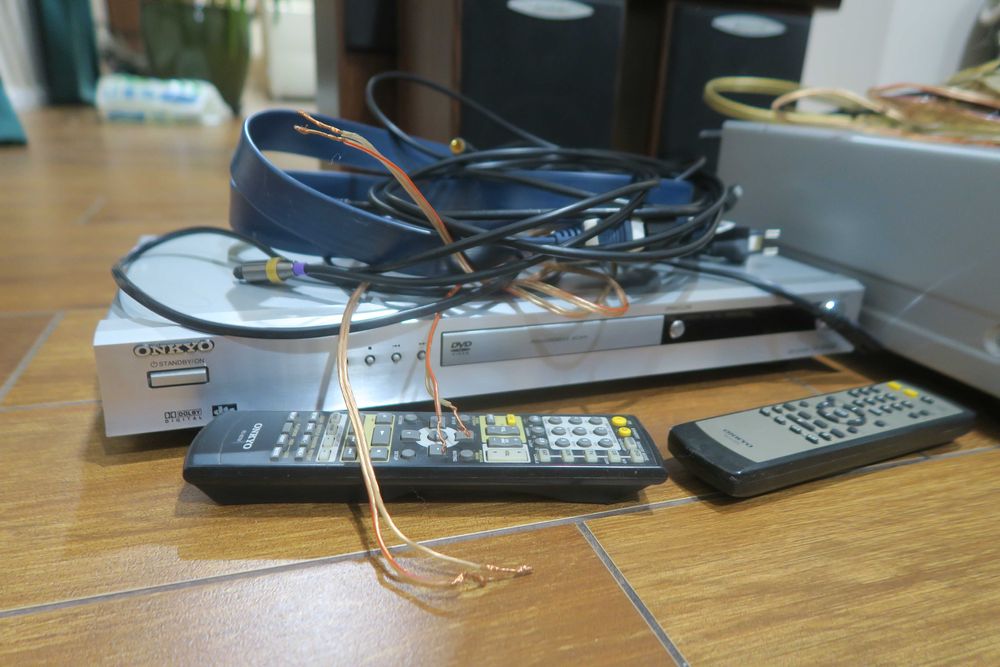 Kompletny zestaw kino domowe ONKYO