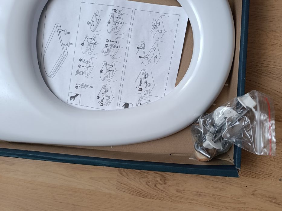 Продам сиденье для унитаза ergo