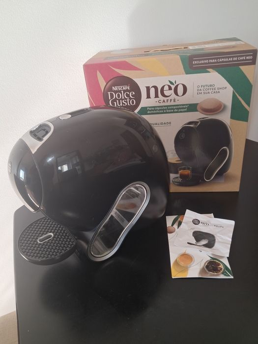 Maquina de café Dulce Gusto Neo .