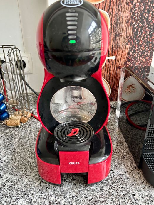 Dolce Gusto - Krups - Vermelha