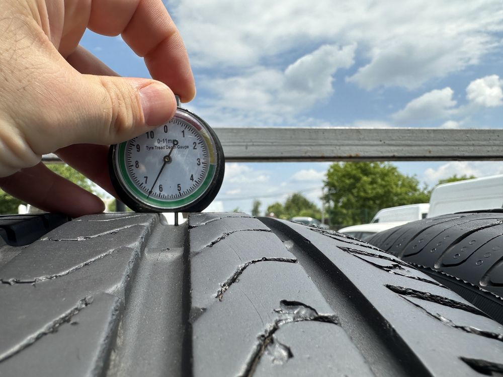 Шини б/у 235/65/17 R17 Pirelli 4шт