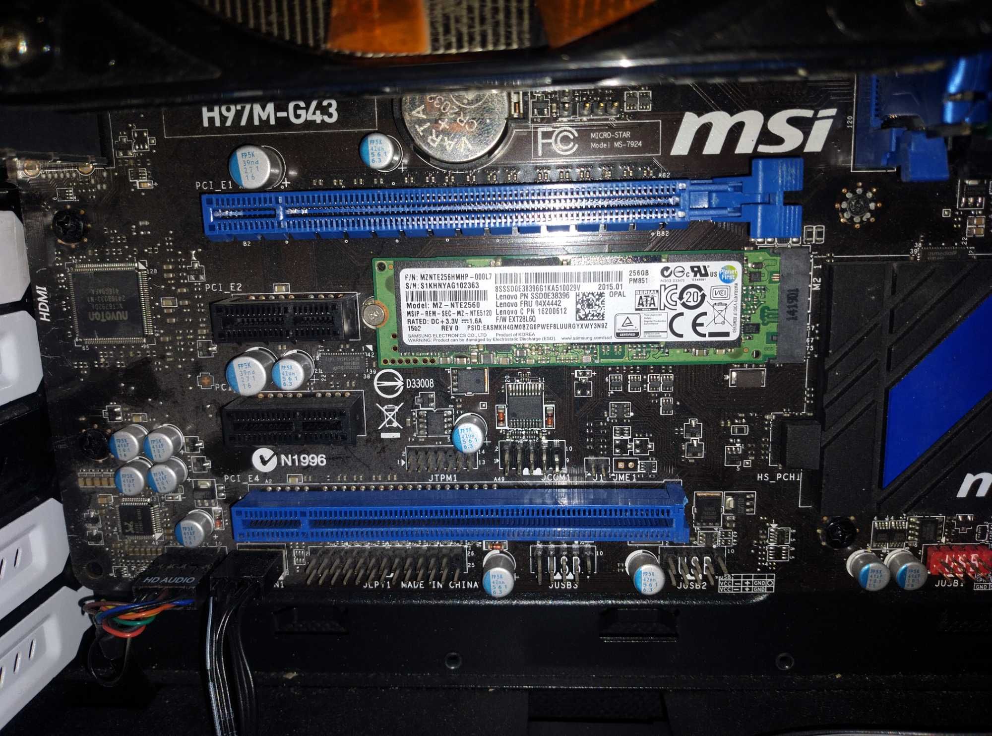 Komputer stacjonarny: i5-4690 + 32GB RAM + 256GB M.2