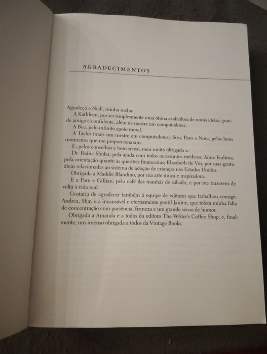 Livros Cinquenta Tons de Liberdade Usados