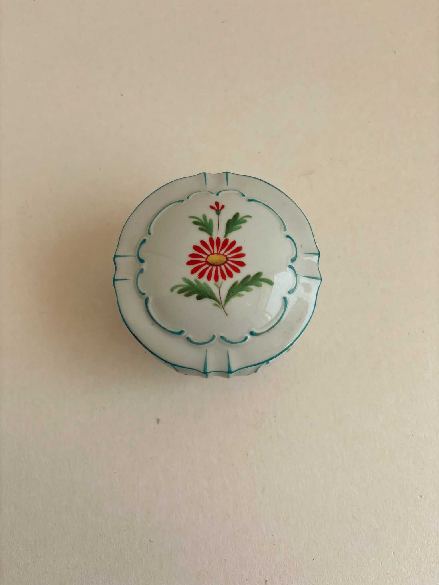 Stare, piękne puzderko Vintage PM Martinroda . East Germany.