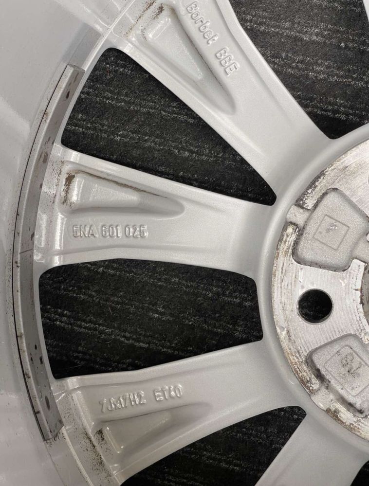Диски R17 5/112 Tiguan Passat B7 B8 Golf 6/7/8 Caddy Skoda A7 A8 Seat