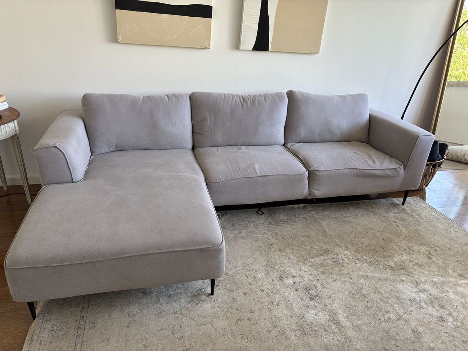 Sofá - 3 Lugares com Chaise Longue