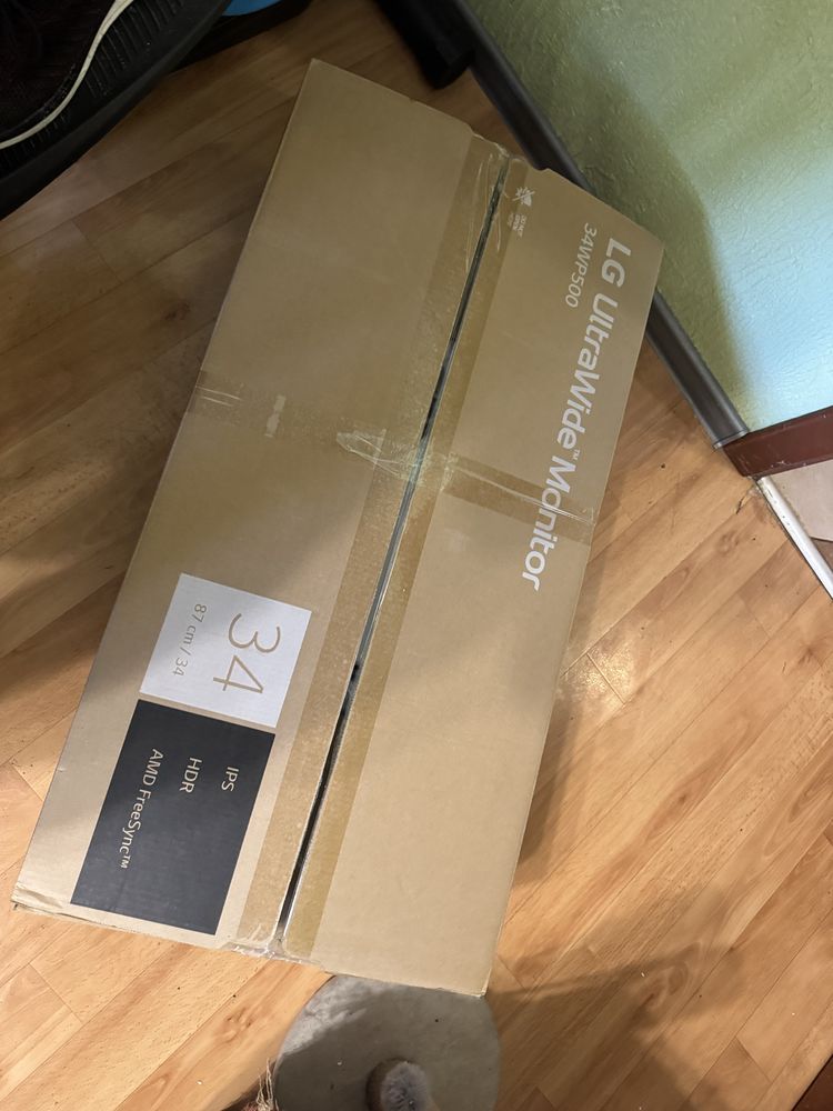 Монитор 34" LG UltraWide 34WP500-B