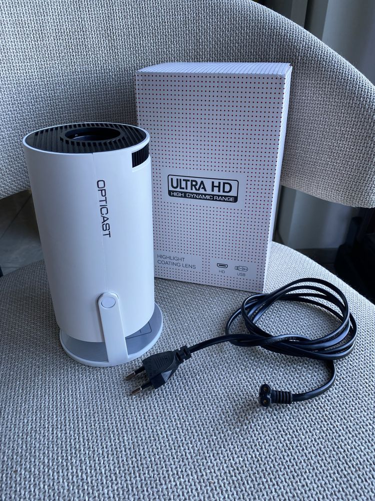 Projektor Opticast HD High Dynamic Range rzutnik