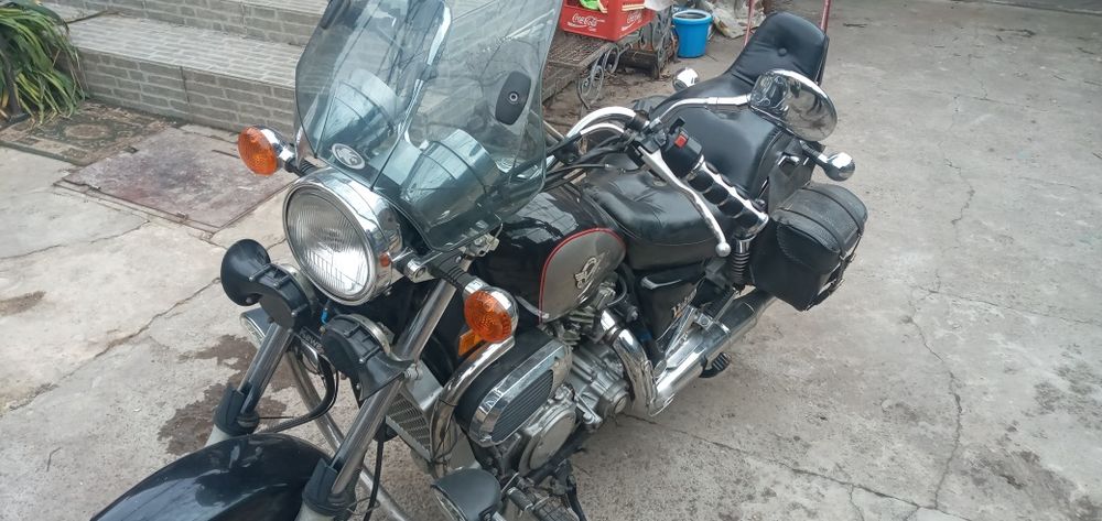 Мотоцикл Кавасаки Вулкан 750