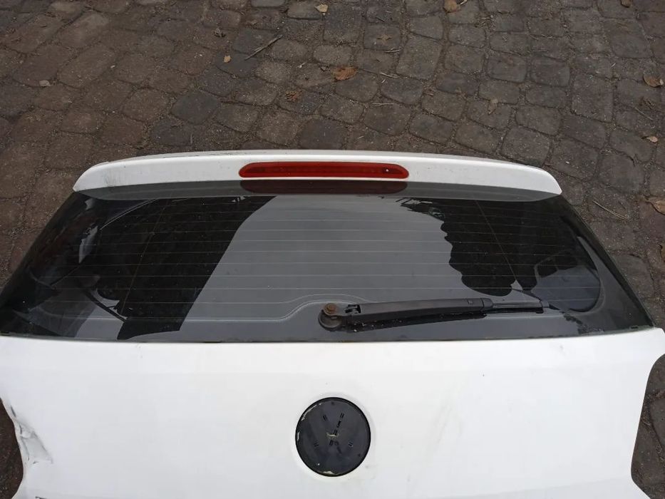 TRZECIE ŚWIATŁO STOP VOLKSWAGEN POLO 6R 09-17 5D