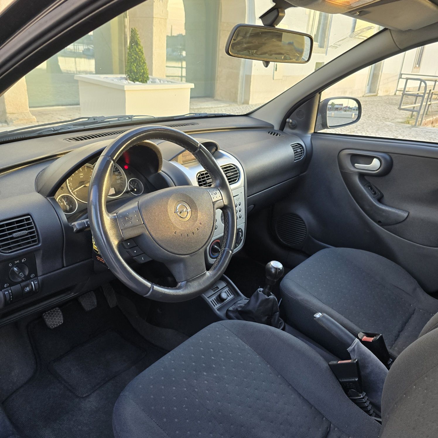 Opel corsa 2003 1.2