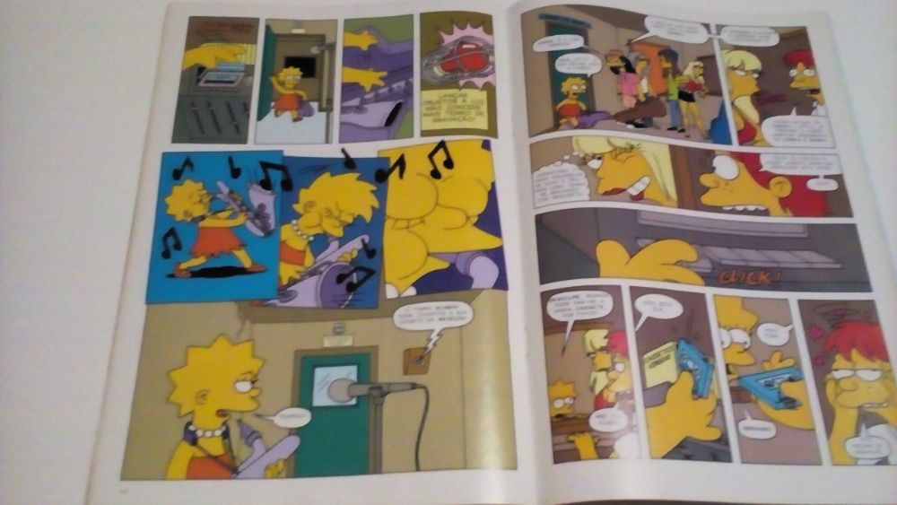 Revistas de Banda Desenhada / Comics - Major Alvega, Simpsons, outras