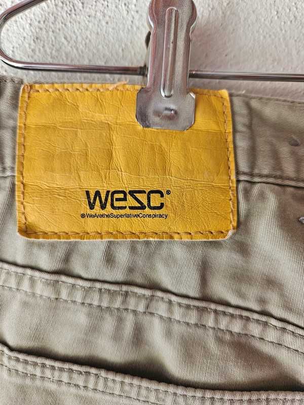 Calções Wesc Beges