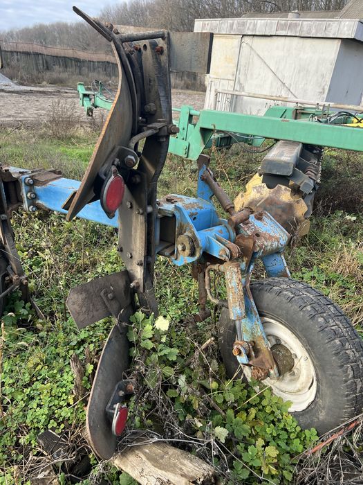 Продам плуг оборотний пон-5,4