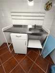 Mesa de Cozinha com Lava-loiça Inox – Compacta e Funcional