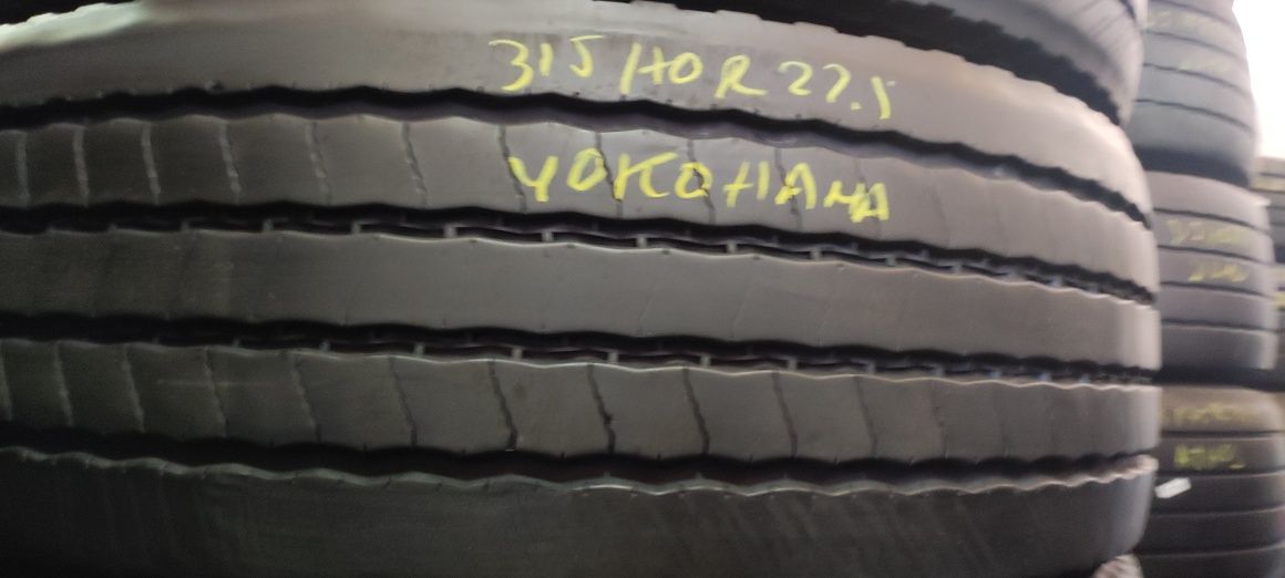 315/70R22,5 usados Yokohama muito piso