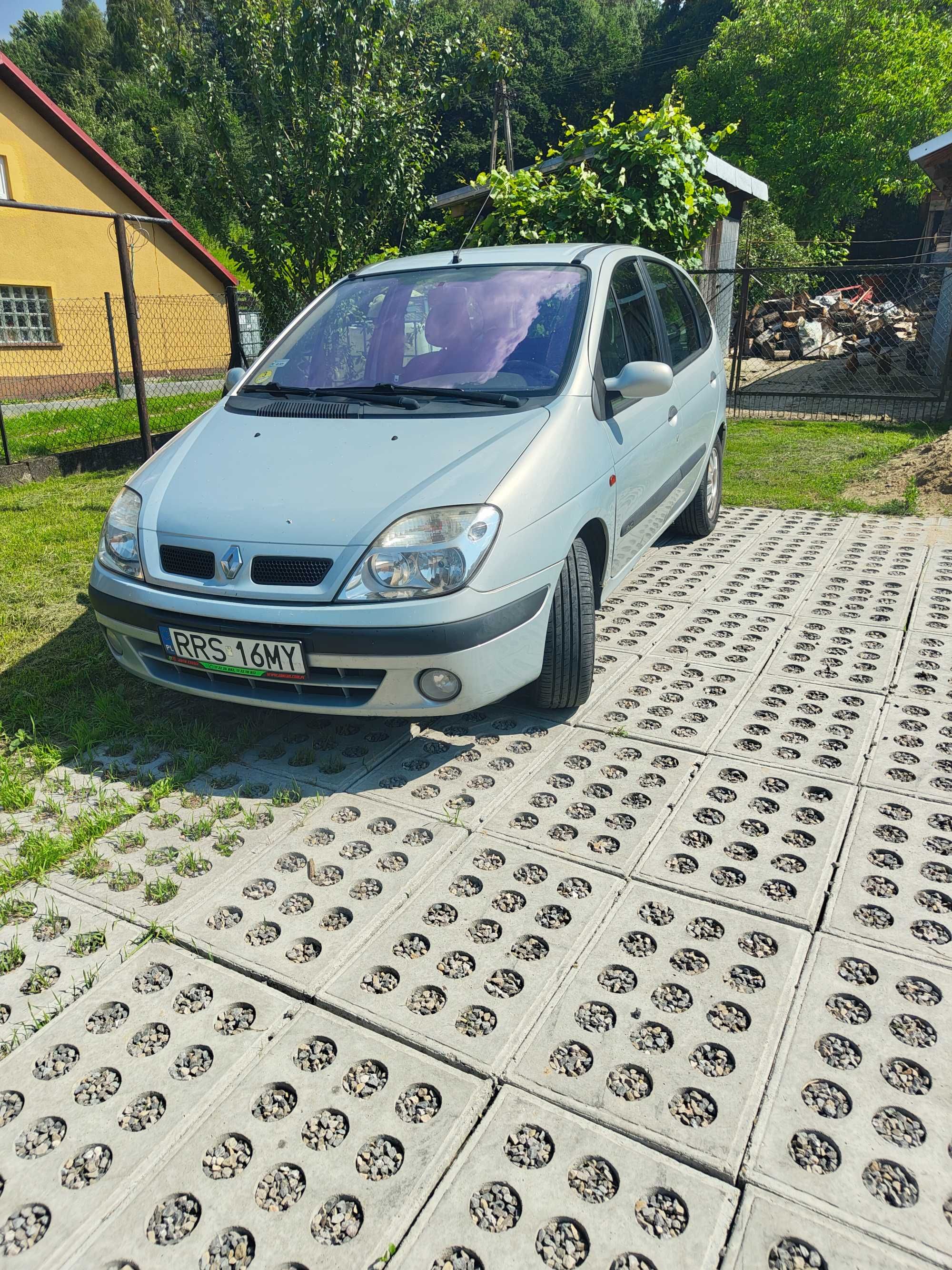 Renault Megane Scenic