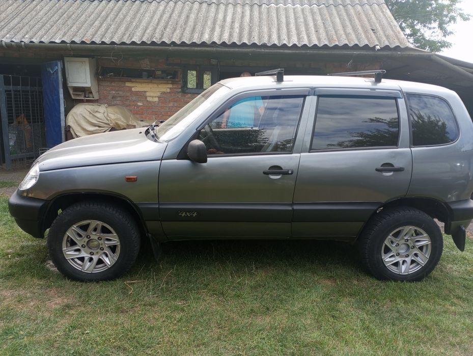 Продам  Chevrolet Niva