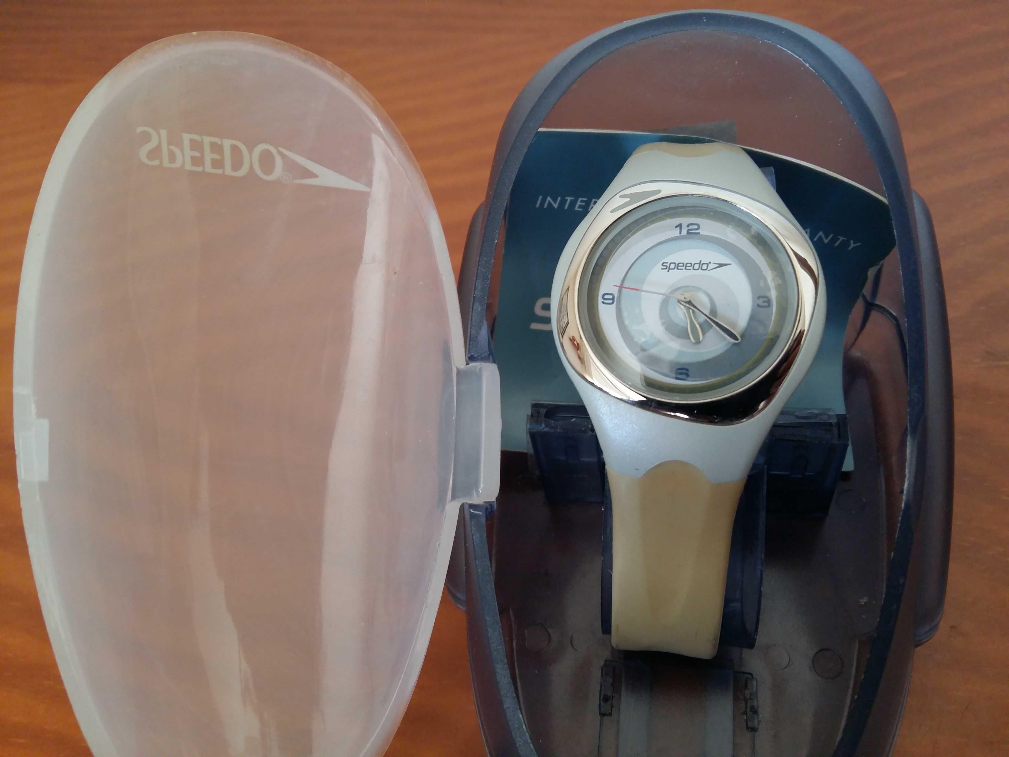 Relógio Speedo - À prova de Água