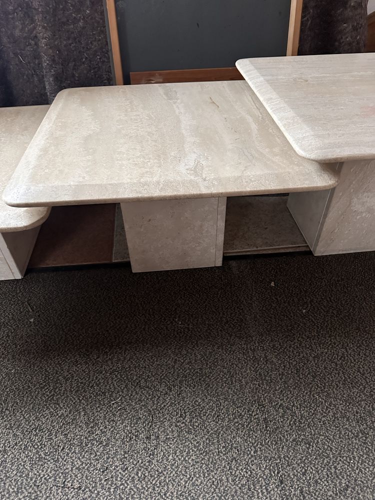 Mid century modern kpl stolików trawertynowych