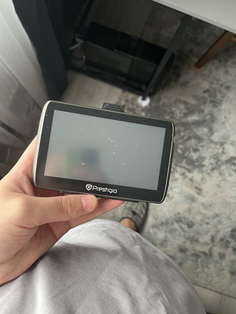 GPS навігатор Prestigio Geovision 5000
