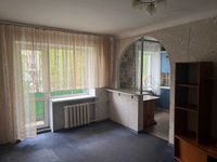 Продаж Двокімнатної квартири по Відінській