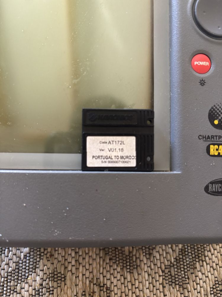GPS Raytheon Marine RC420