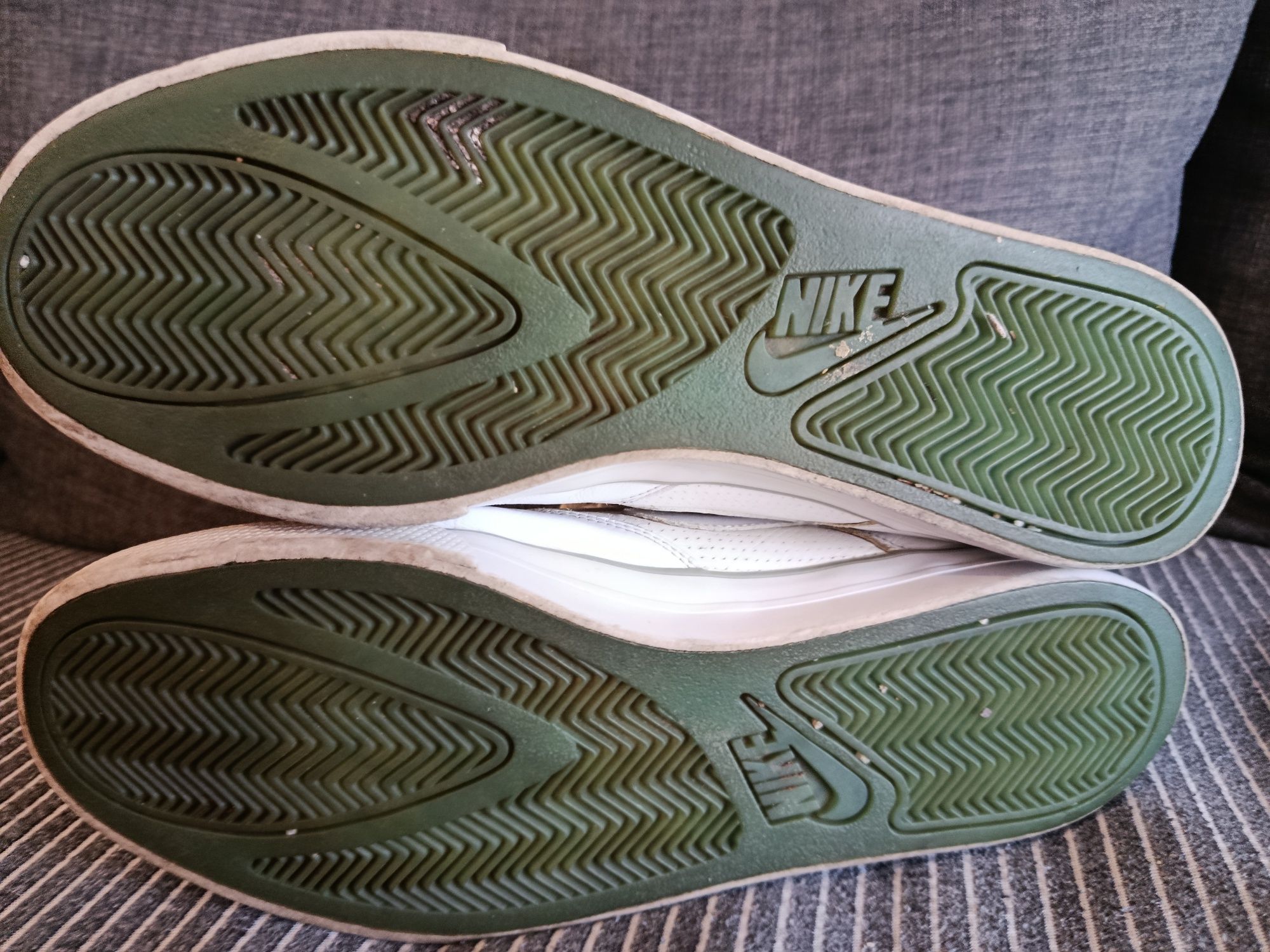 TENIS nike Cano alto 44