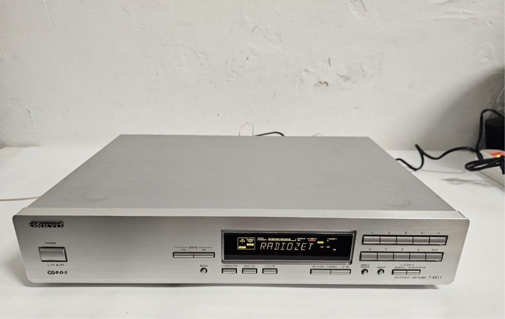 Am/Fm Tuner Onkyo T-4211