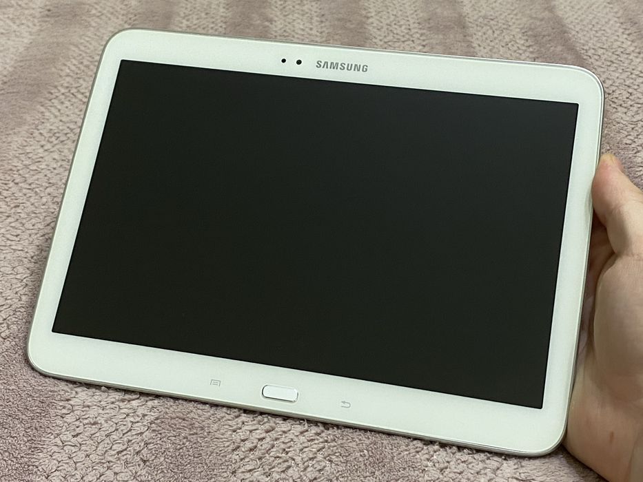 Планшет Samsung Galaxy Tab 3 (P5210)