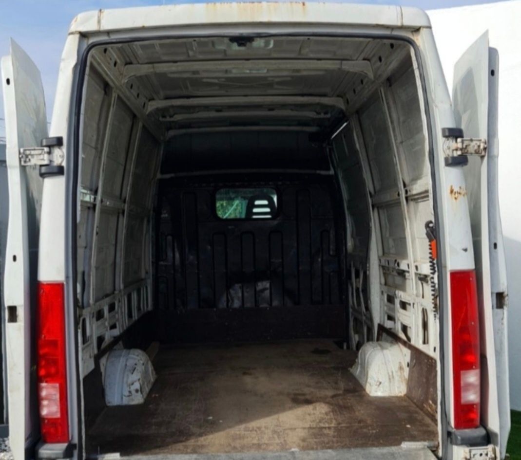 MARGEM SUL CARRINHAS e CONTENTORES p/recolha transporte de resíduos