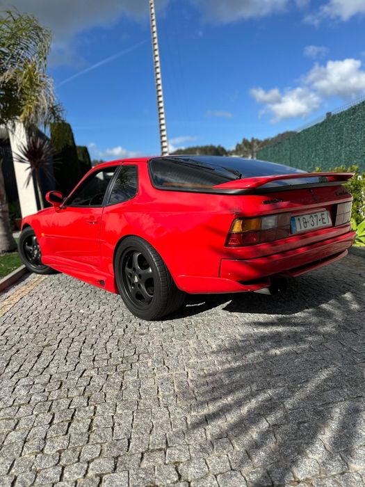 Porsche 944 Turbo