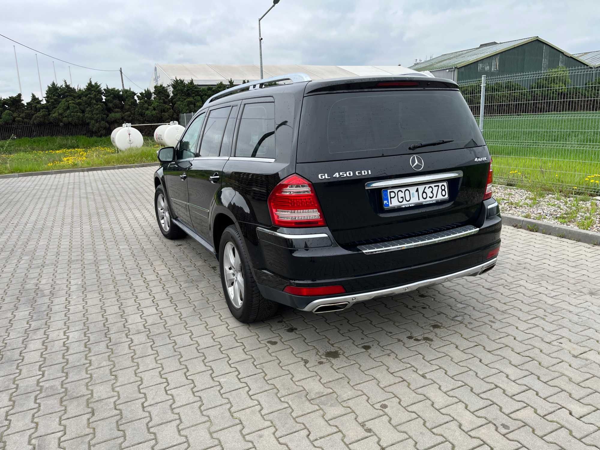 Mercedes-Benz GL 450CDI  2009 rok.