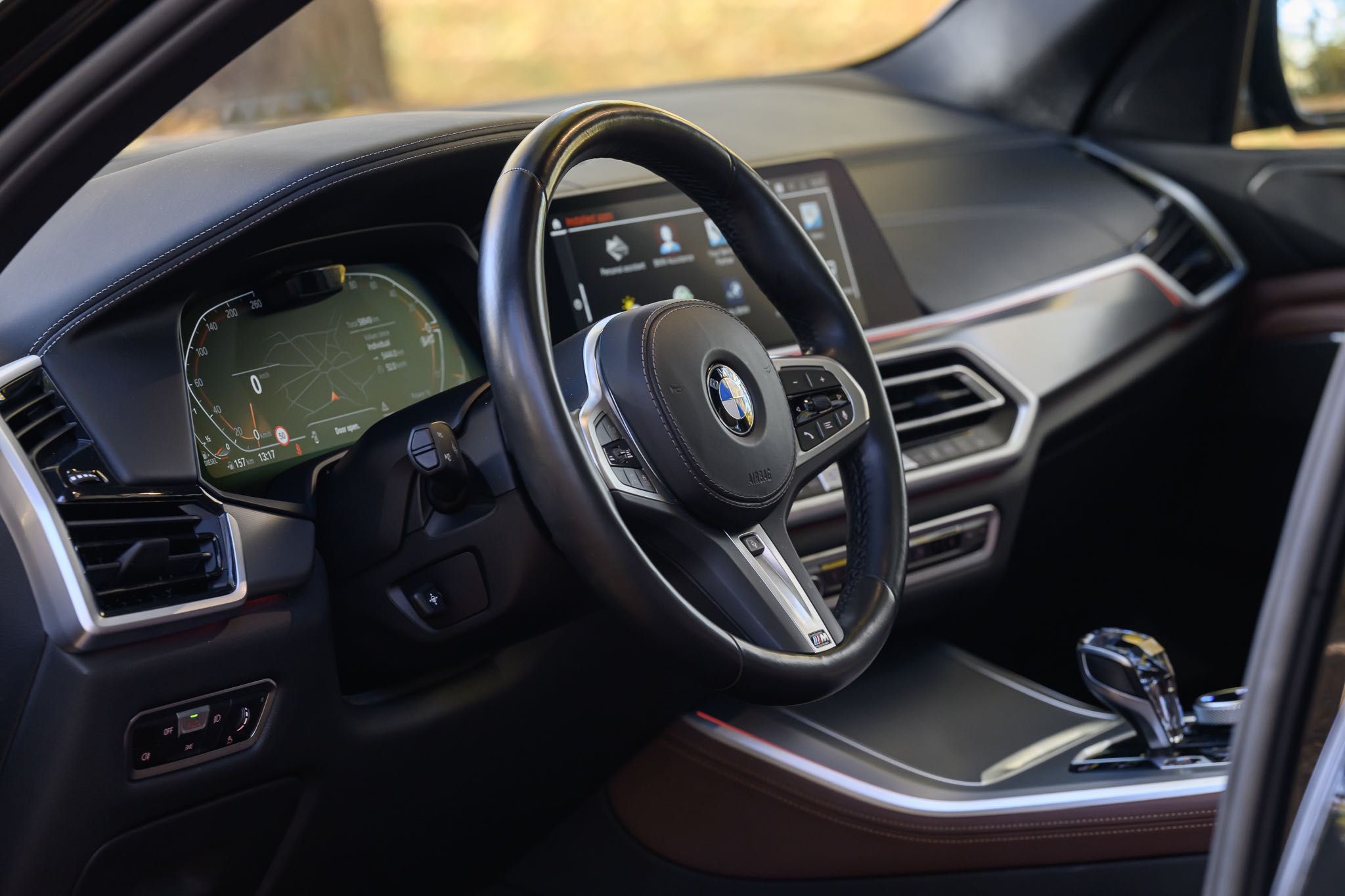 Wynajem SUV BMW X5 40d xDrive M Sport Wypożyczalnia samochodów