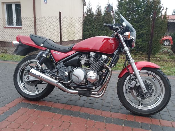 Kawasaki zephyr 550