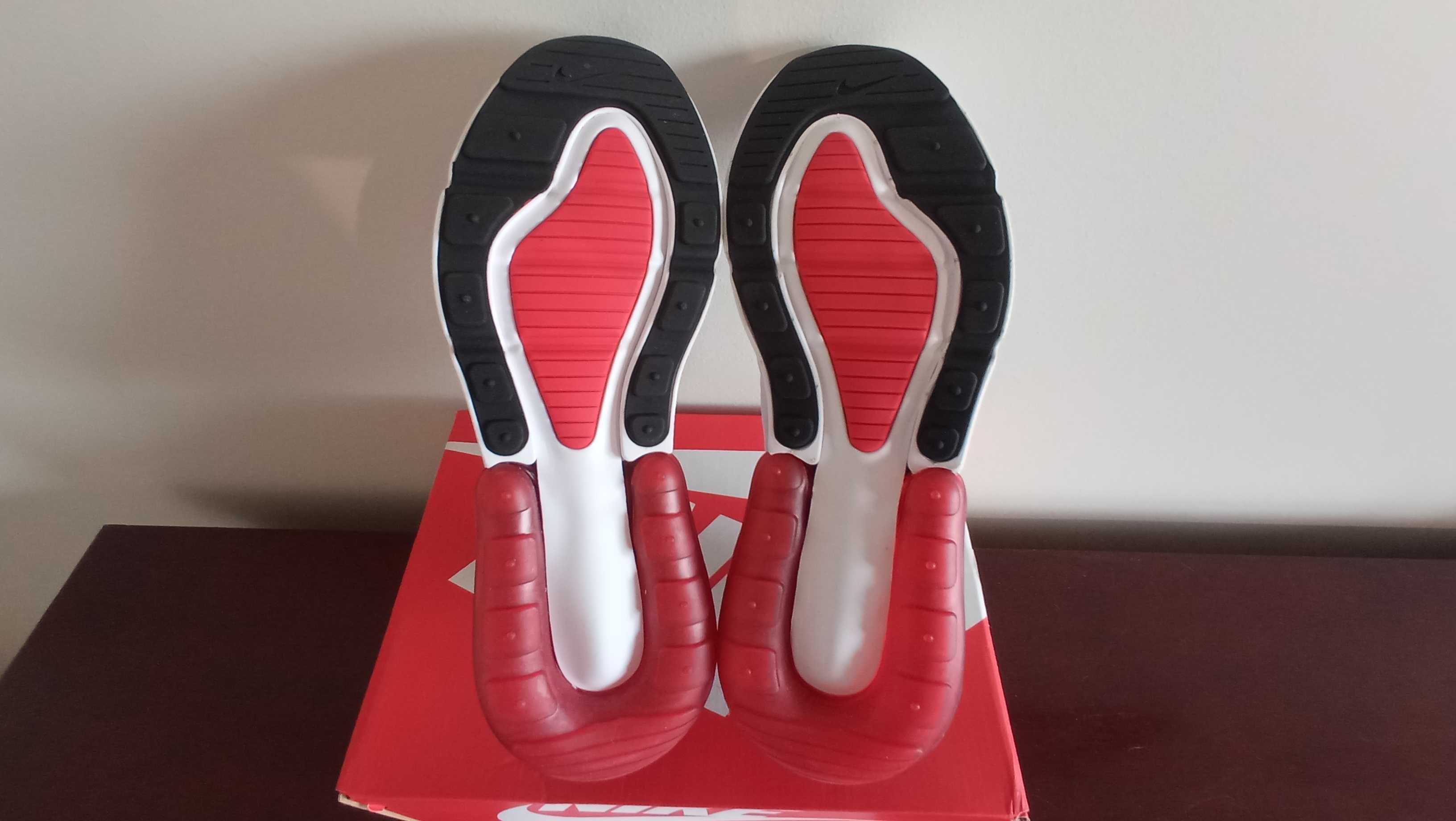 38 Buty Nike Air Max 270 White Red Black