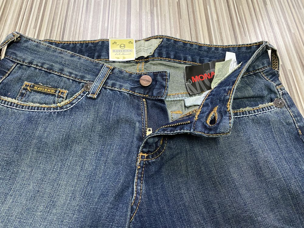 Spodnie damskie jeans dzwony 28/33 pas 74 cm Maverick Lee nowe