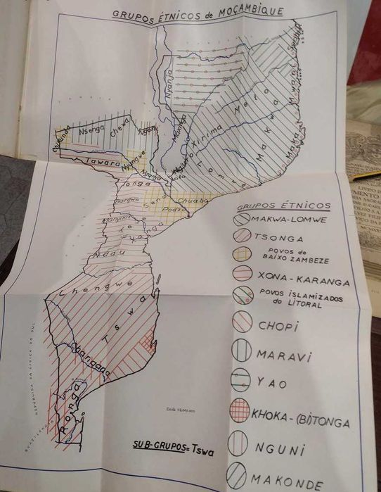 Pequena História de Moçambique Pré-Colonial - A. Rita Ferreira