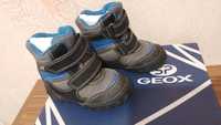 Geox термо ботинки на мальчика 21 размер