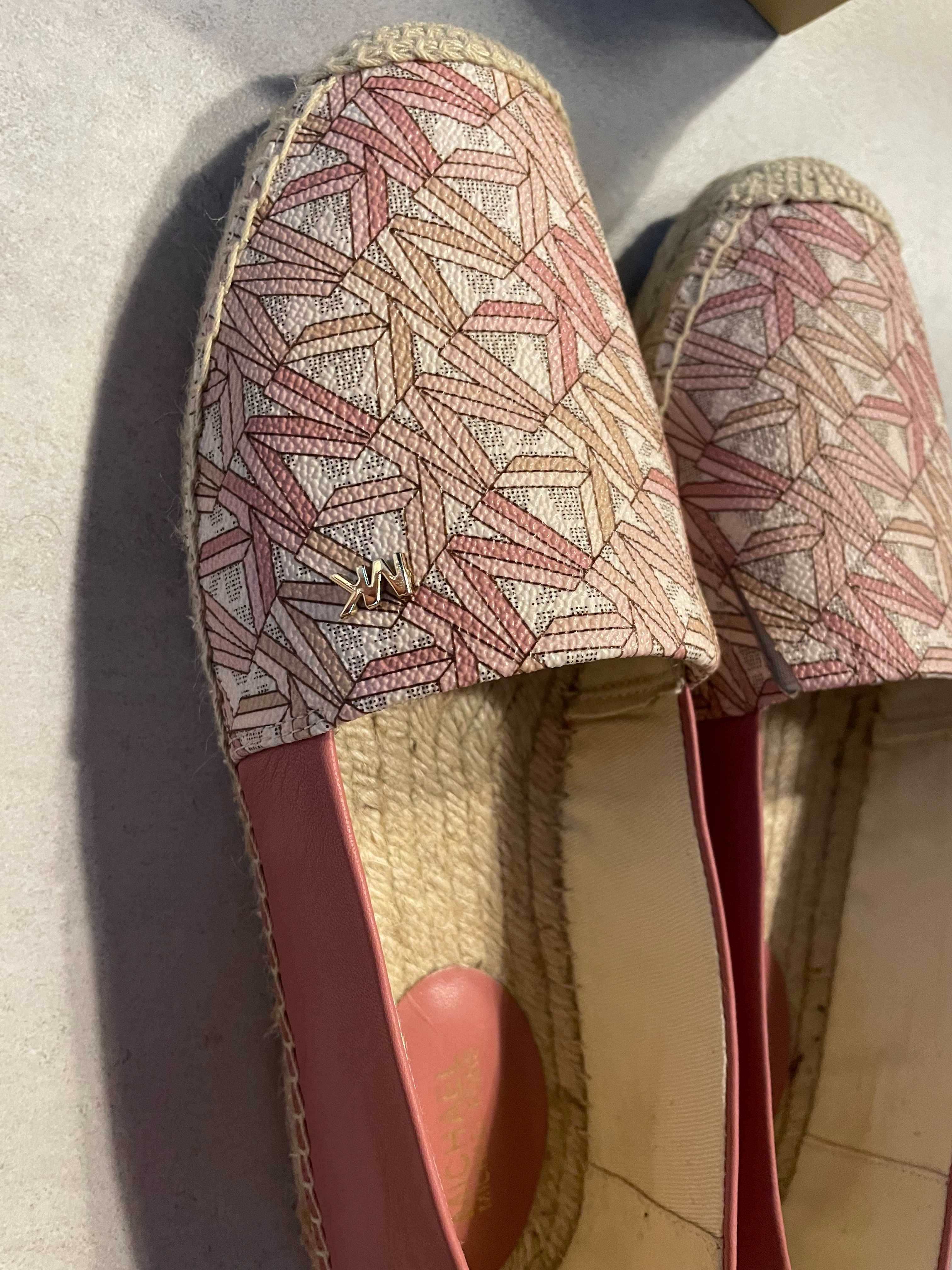 espadryle Michael Kors Kendrick nowe pastelowy róż logowane