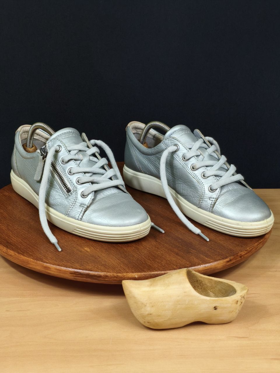 Buty r.39 Ecco Soft damskie skorzane srebrne
