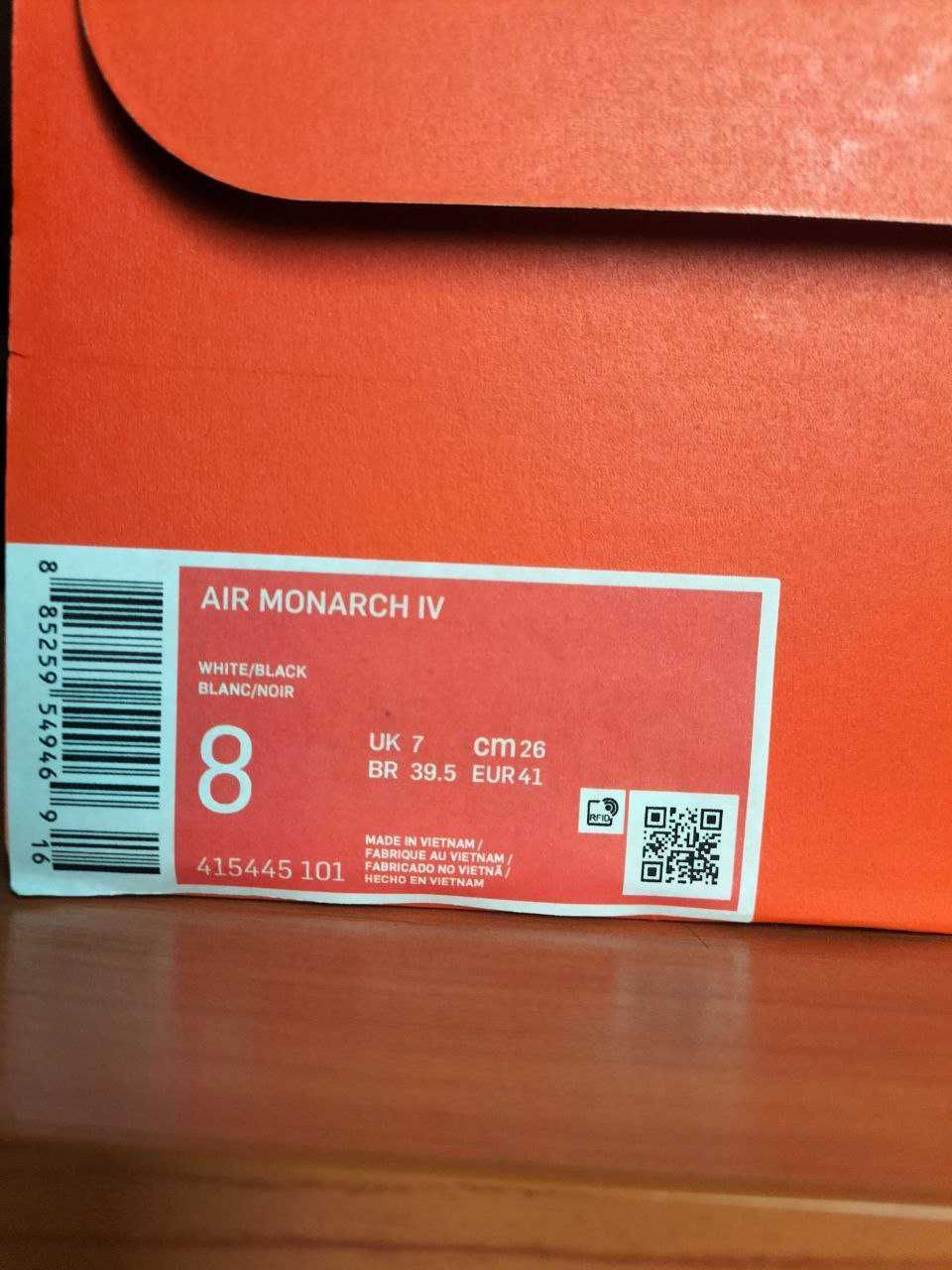 Кросівки Nike Air Monarch IV кроссовки 415445-101