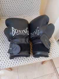 Продам перчатки боксерские швидко