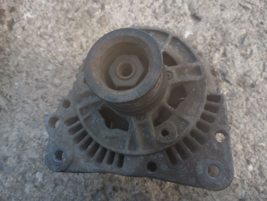 Skoda Felicia golf 3 lll 1.6 alternator