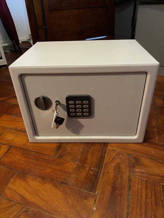 Cofre digital com chave (COMO NOVO)