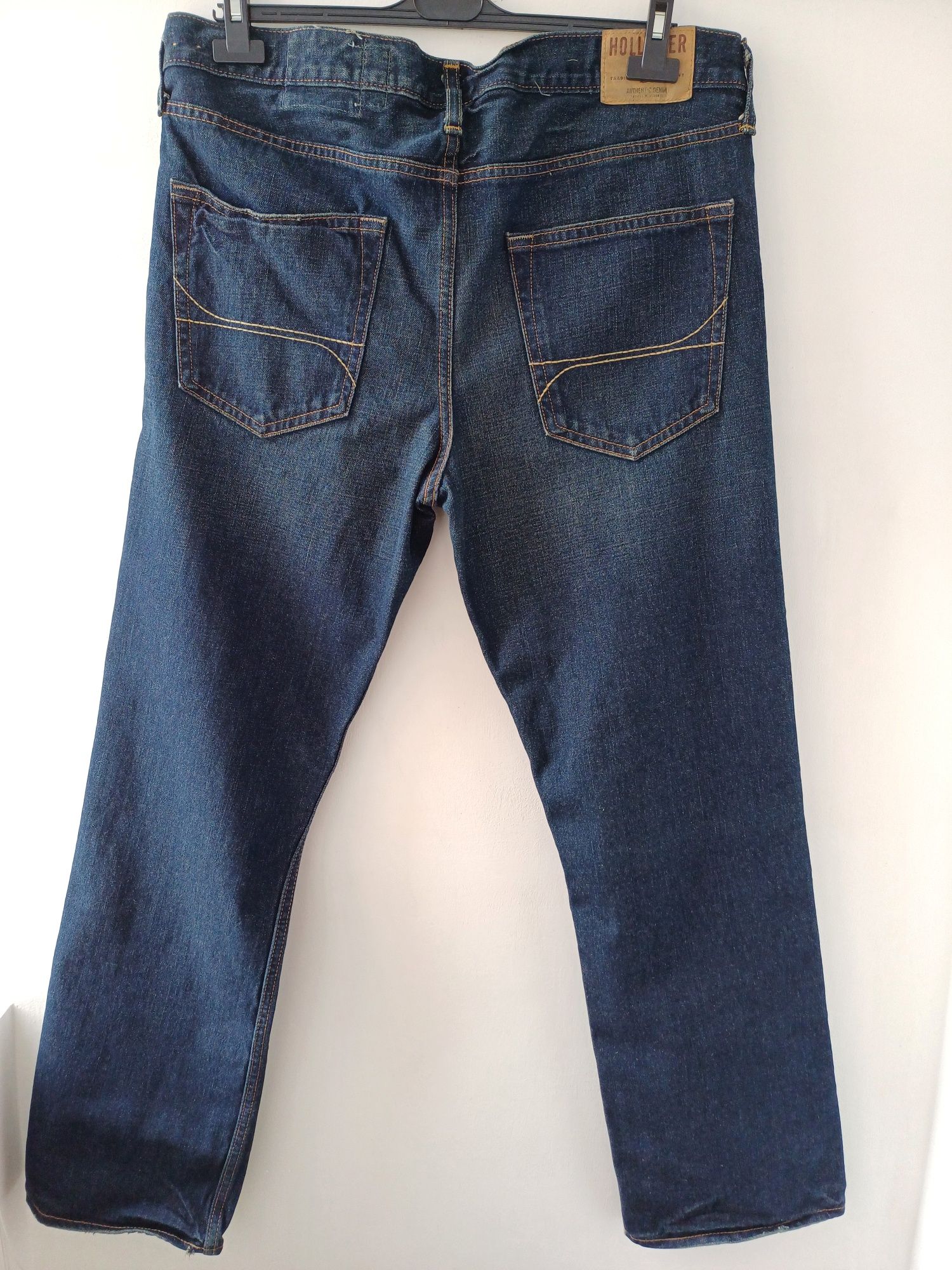 Качественные мужские джинсы HOLLISTER оригинал USA 36×32