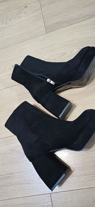 Продам черевики замшеві 39 розмір