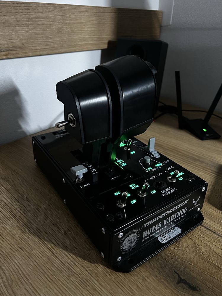 Thrustmaster Warthog zestaw joystick i przepustnica OKAZJA!
